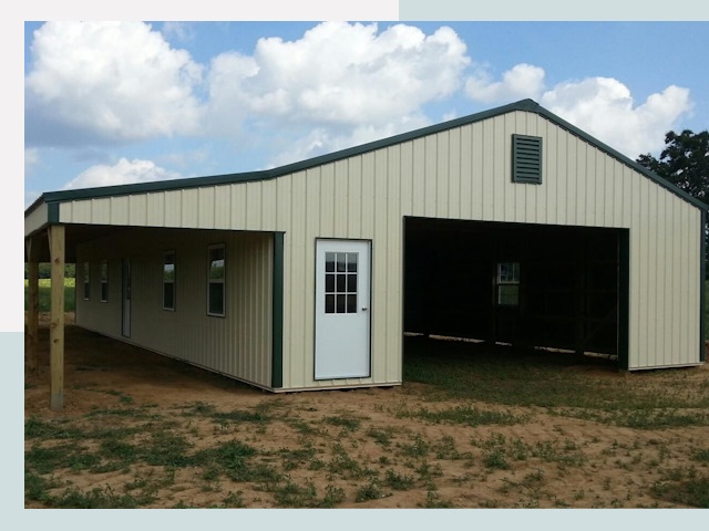 Строительство конюшен в Узловой